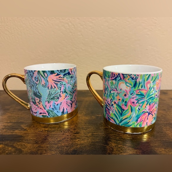 Lilly Pulitzer Colorful Floral Mugs with Gold Accents - Picture 4 of 8